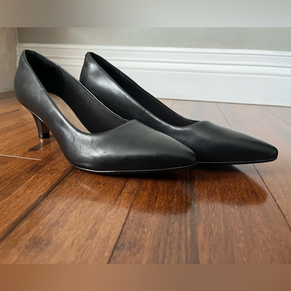 Clarks Women Black Heels